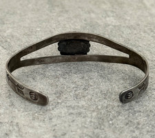Vintage Fred Harvey Era Navajo Turquoise CACTUS BEAR TRACK Silver Bracelet 7 in - Additional view 8