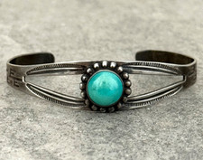 Vintage Fred Harvey Era Navajo Turquoise CACTUS BEAR TRACK Silver Bracelet 7 in