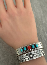 Vintage FRED HARVEY ERA Navajo REPOUSSE/FLUTED STAMPED Silver Bracelet 6.25 in - Additional view 1