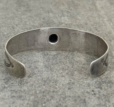 Vintage FRED HARVEY ERA Navajo REPOUSSE/FLUTED STAMPED Silver Bracelet 6.25 in - Additional view 7