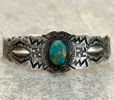 Old FRED HARVEY ERA Navajo Turquoise WHIRLING LOG REPOUSSE Sterling Bracelet 7in