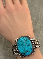 Fred Harvey Era Navajo BIG SPIDERWEB Turquoise DogHorse Silver Bracelet 6.75 in - Additional view 1