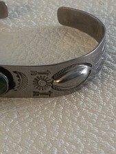Fred Harvey Era Sterling Silver Arrow Turquoise Whirling Log Cuff Bracelet 10.2g - Additional view 2