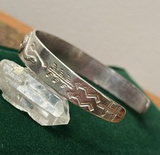 Native American Fred Harvey era Silver Snake Stamp Turquoise Cuff/Bracelet   - Additional view 2