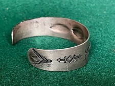Antique Fred Harvey-era Native American Coin Silver Cuff Stamped Bracelet - Additional view 5