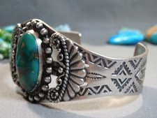 Fred HarveyEra NAVAJO Maisels Nevada TURQUOISE Sterling Silver 45g Cuff Bracelet - Additional view 6