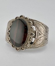 Vtg Fred Harvey Era Navajo Sterling Silver Petrified Wood Stamped Cuff Bracelet - Additional view 2