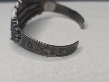 Vintage Fred Harvey Era Navajo Sterling Silver Arrows Cuff Bracelet 33.5 Grams - Additional view 1