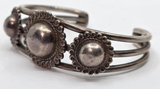 Old Rare Fred Harvey Tourist Era Sterling Silver Hand Tooled Navajo Cuff Bracele - Additional view 1