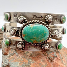 Vintage TRIPLE SHANK 7-STONE TURQUOISE FRED HARVEY ERA cuff bracelet 7