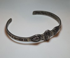 Native American Fred Harvey Child's / Toddler's Cuff Bracelet - Additional view 4