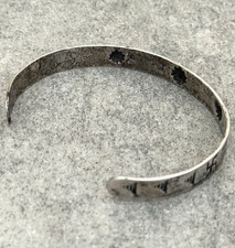 Vintage FRED HARVEY Era Navajo WHIRLING LOG Repousse/FLUTED Silver Bracelet 7 in - Additional view 11