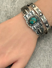 Vintage FRED HARVEY Era Navajo WHIRLING LOG Repousse/FLUTED Silver Bracelet 7 in - Additional view 5